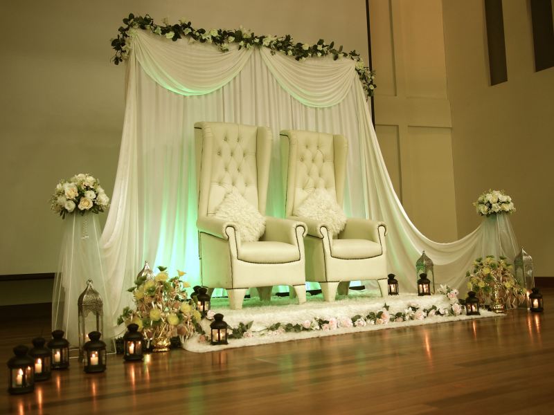 malay wedding dais